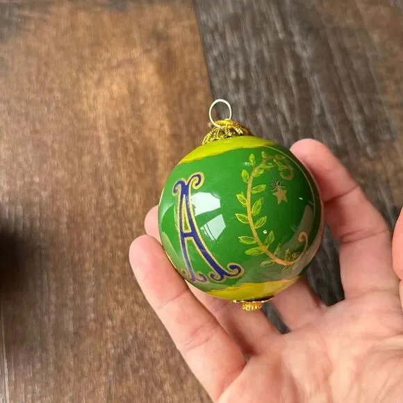 Pier 1 imports Li Bien green peace bulb Christmas‎ ornament 2016 glass - Picture 4 of 10